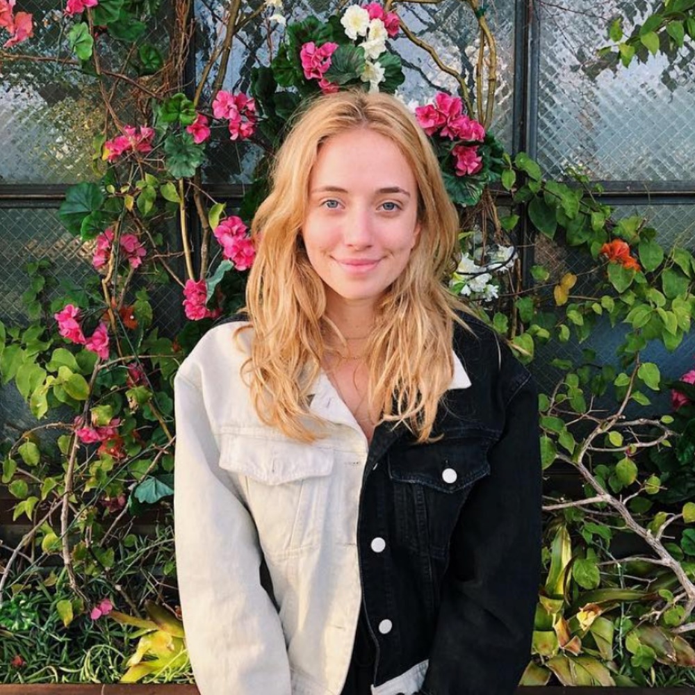 Meet your Posher, Juliet